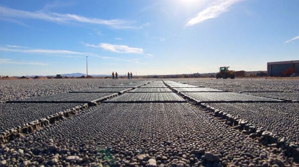 Top construction solutions: buy durable temporary road mats
